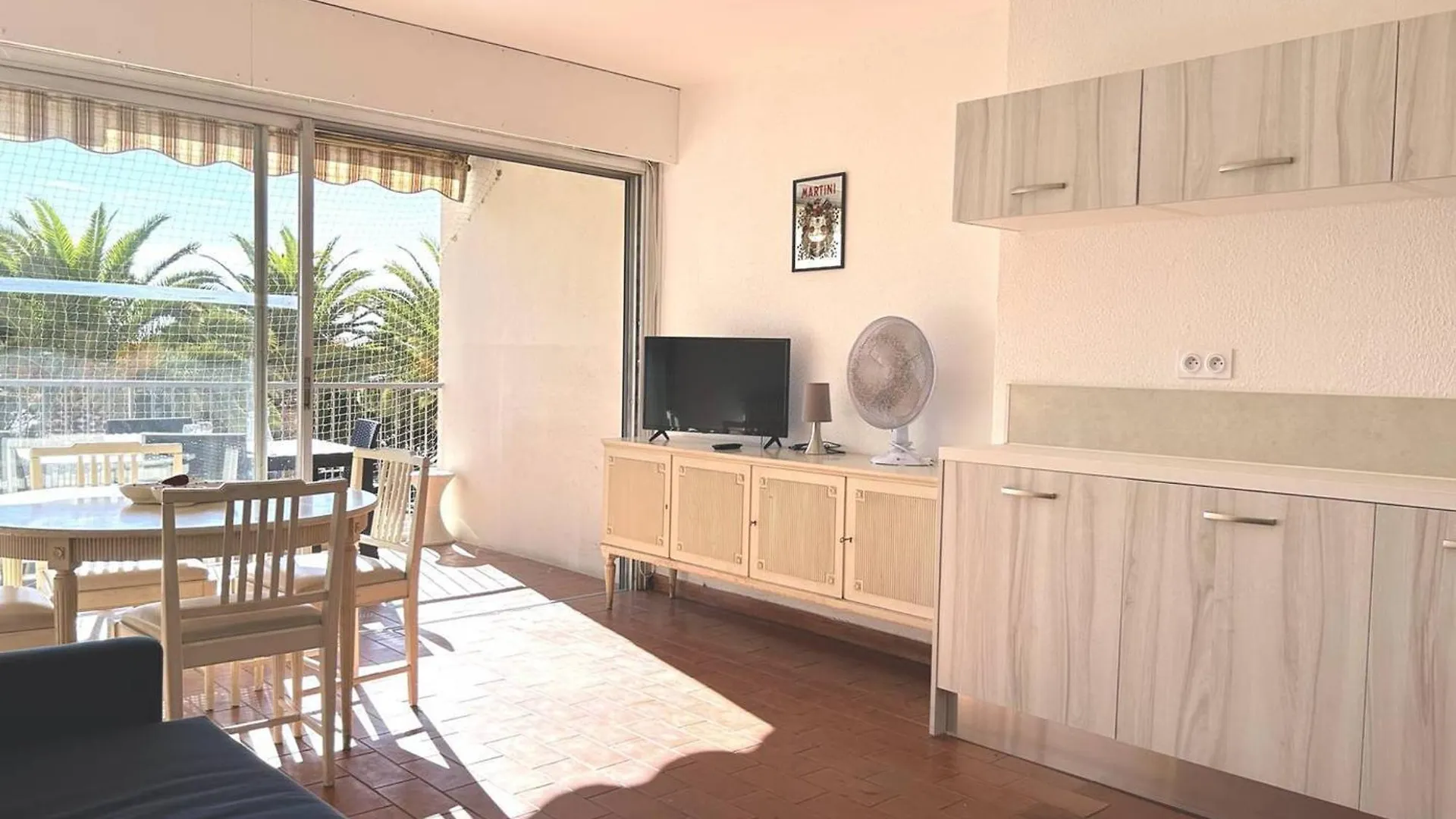 Apartment Studio Cosy Proche Plage, Le Lavandou - Fr-1-251-847 France